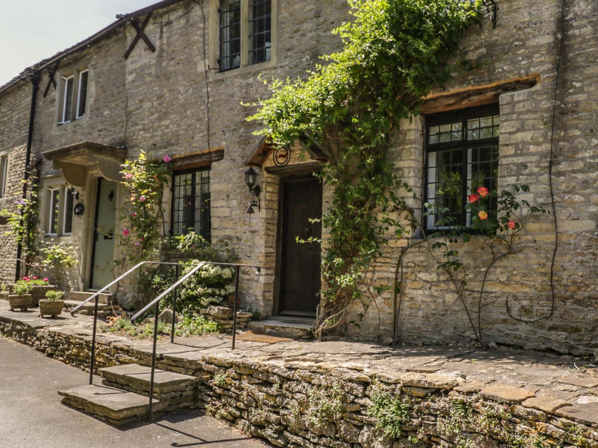 Fox Den Cottage Castle Combe Exterior foto